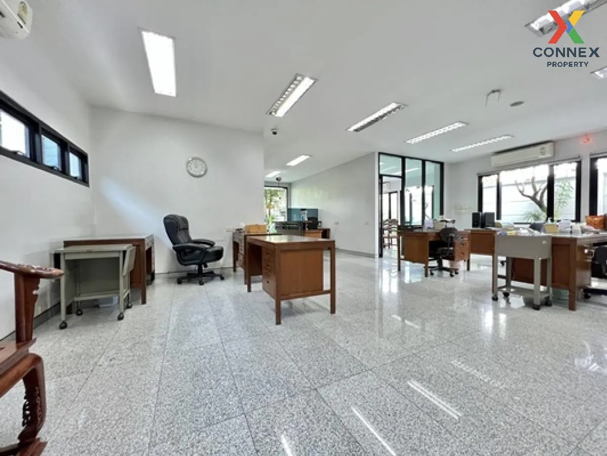 ขายสำนักงาน 4 ชั้น สุขุมวิท 101/1 ใกล้ BTS ปุณณวิถี ชั้นสูง รีโนเ ขายสำนักงาน 4 ชั้น สุขุมวิท 101/1 ใกล้ BTS ปุณณวิถี ชั้นสูง รีโนเ