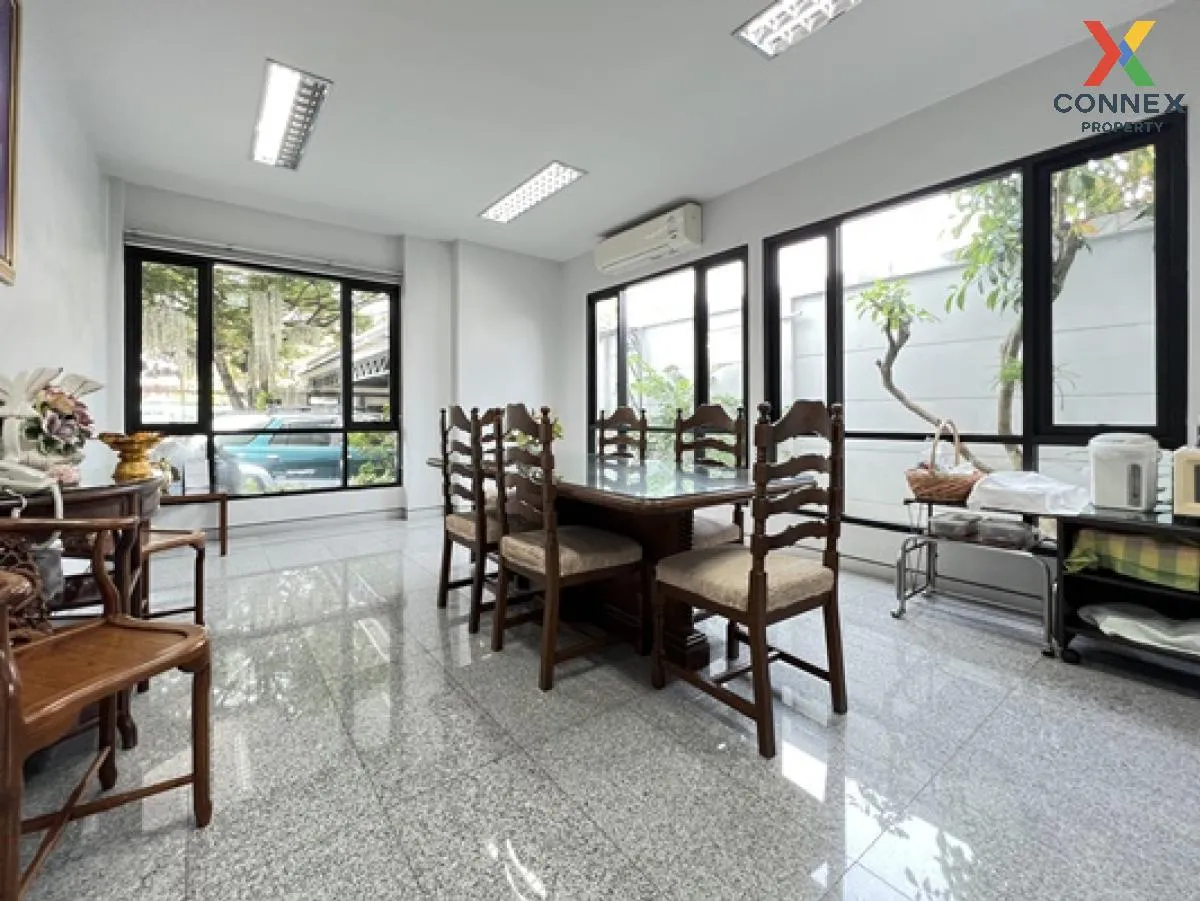 ขายสำนักงาน 4 ชั้น สุขุมวิท 101/1 ใกล้ BTS ปุณณวิถี ชั้นสูง รีโนเ ขายสำนักงาน 4 ชั้น สุขุมวิท 101/1 ใกล้ BTS ปุณณวิถี ชั้นสูง รีโนเ