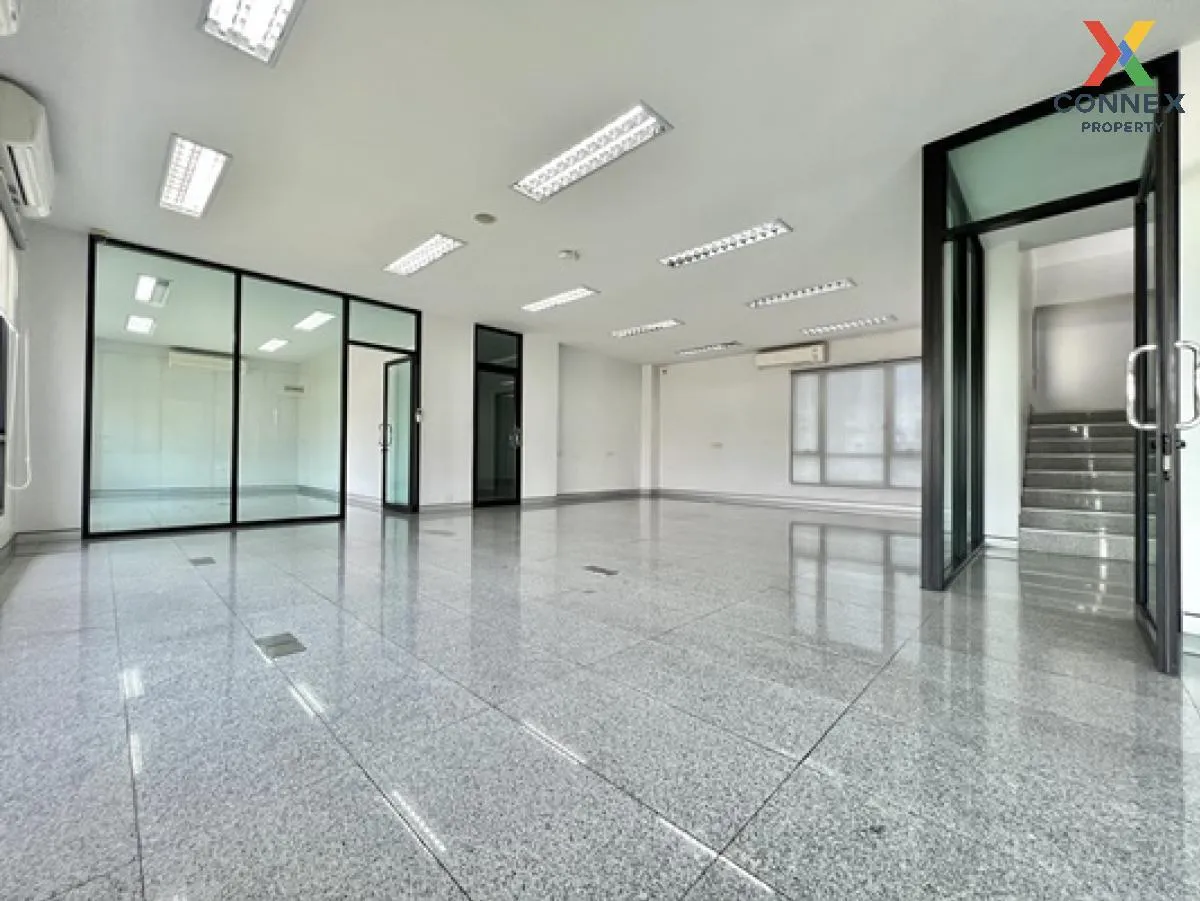 ขายสำนักงาน 4 ชั้น สุขุมวิท 101/1 ใกล้ BTS ปุณณวิถี ชั้นสูง รีโนเ ขายสำนักงาน 4 ชั้น สุขุมวิท 101/1 ใกล้ BTS ปุณณวิถี ชั้นสูง รีโนเ