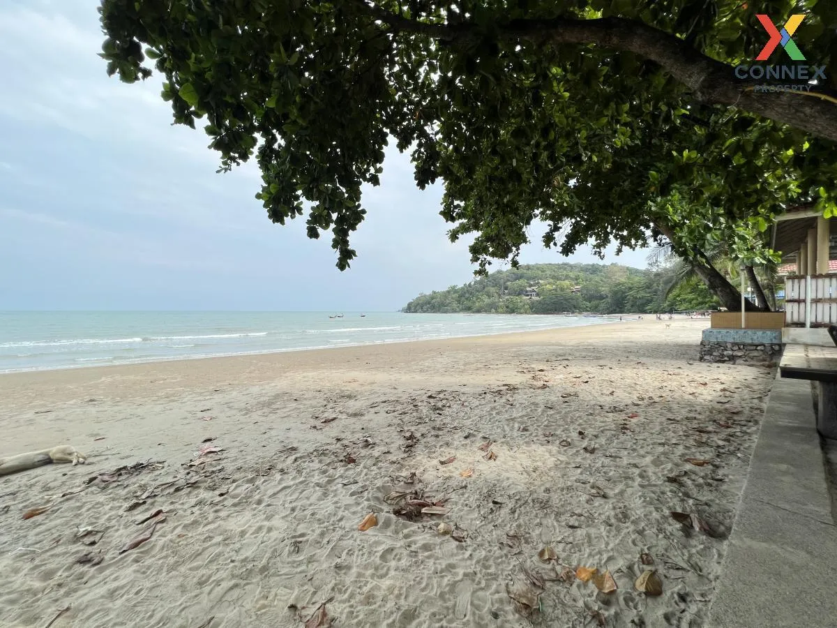 ขายที่ดินเปล่า พร้อมกิจการ รีสอร์ท แกลง ระยอง ติดหาดส่วนตัว มีใบป ขายที่ดินเปล่า พร้อมกิจการ รีสอร์ท แกลง ระยอง ติดหาดส่วนตัว มีใบป