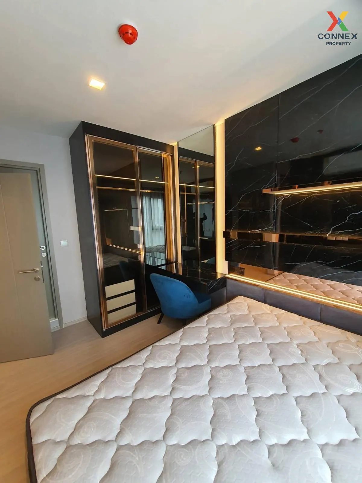 เช่าคอนโด  ไลฟ์ อโศก ไฮป์ พระราม 9 MRT-พระราม 9 มักกะสัน เขต ราชเ เช่าคอนโด  ไลฟ์ อโศก ไฮป์ พระราม 9 MRT-พระราม 9 มักกะสัน เขต ราชเ