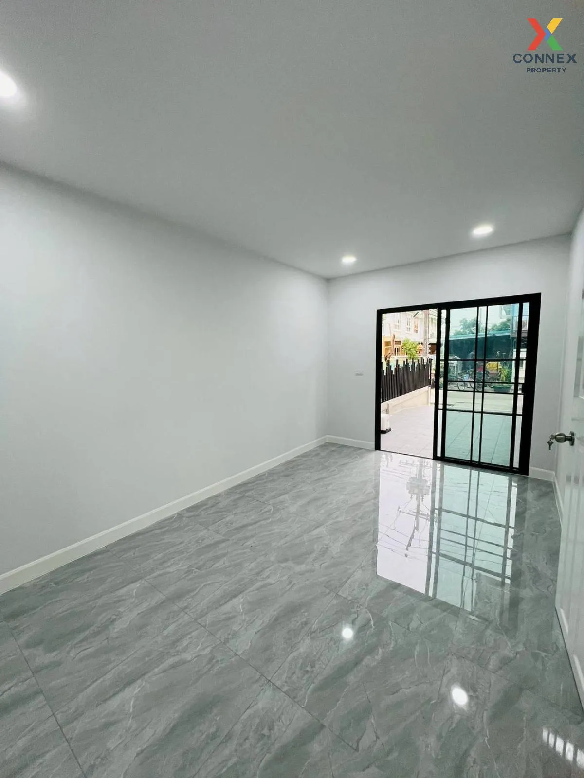 ขายทาวน์เฮ้าส์/ทาวน์โฮม  บ้านพฤกษา 12 รังสิต-คลอง 3 ห้องมุม รีโนเ ขายทาวน์เฮ้าส์/ทาวน์โฮม  บ้านพฤกษา 12 รังสิต-คลอง 3 ห้องมุม รีโนเ