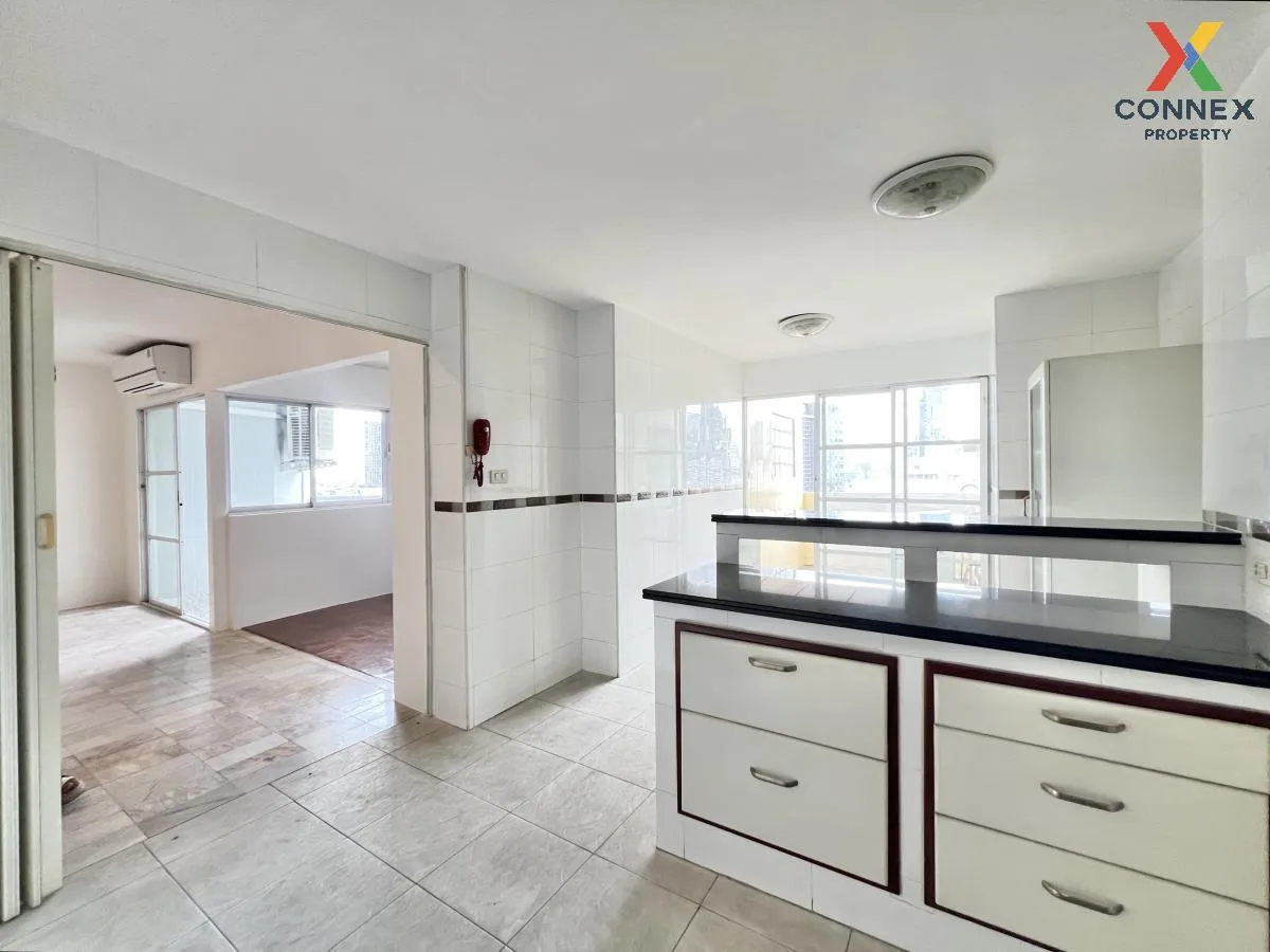 ขายคอนโด  ฟิฟตี้ ฟิฟท์ ทาวเวอร์ ทองหล่อ เพนท์เฮ้าส์ วิวสวย ห้องมุ