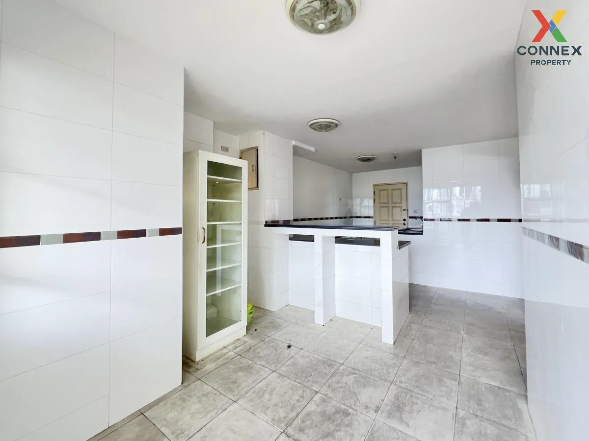 ขายคอนโด  ฟิฟตี้ ฟิฟท์ ทาวเวอร์ ทองหล่อ เพนท์เฮ้าส์ วิวสวย ห้องมุ