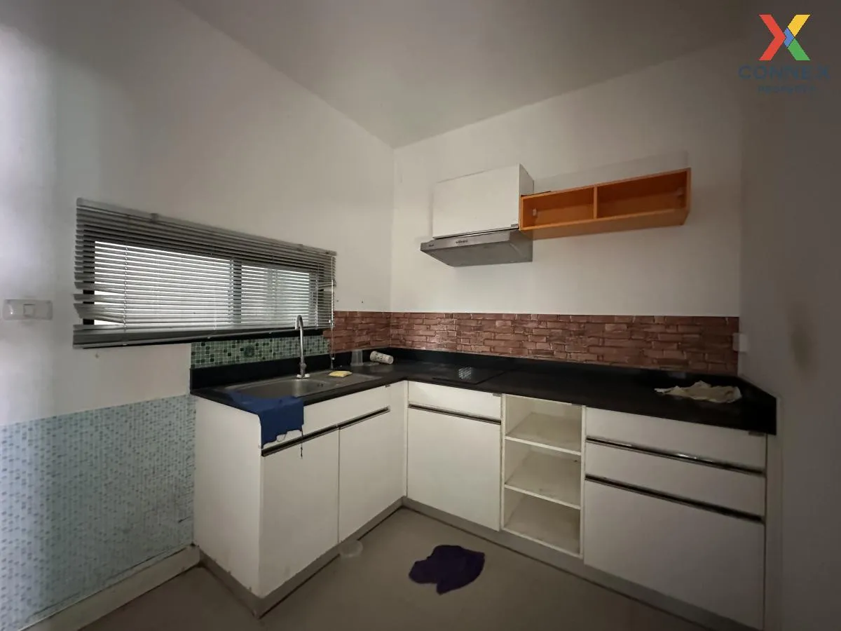 For Sale Townhouse/Townhome  , Thana Cluster Westgate , MRT-Khong