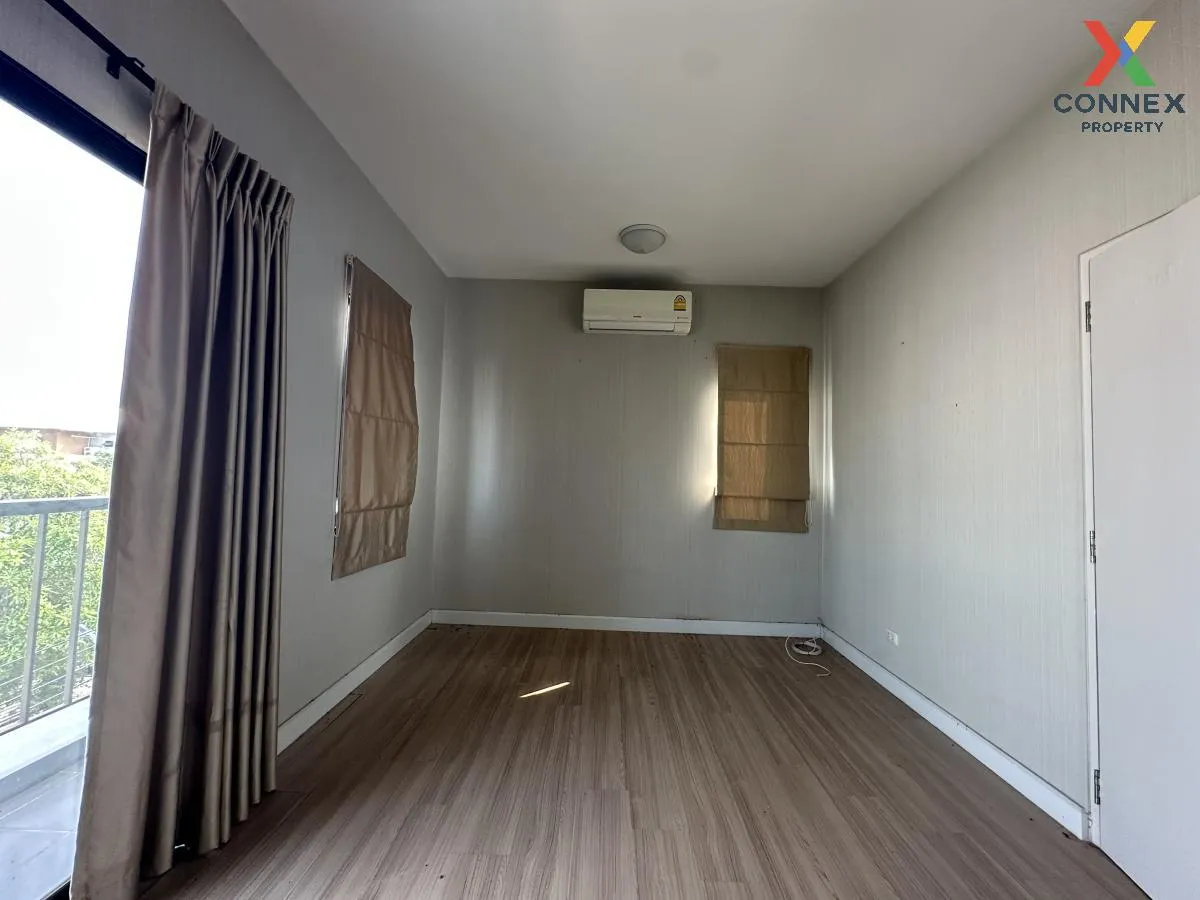 For Sale Townhouse/Townhome  , Thana Cluster Westgate , MRT-Khong