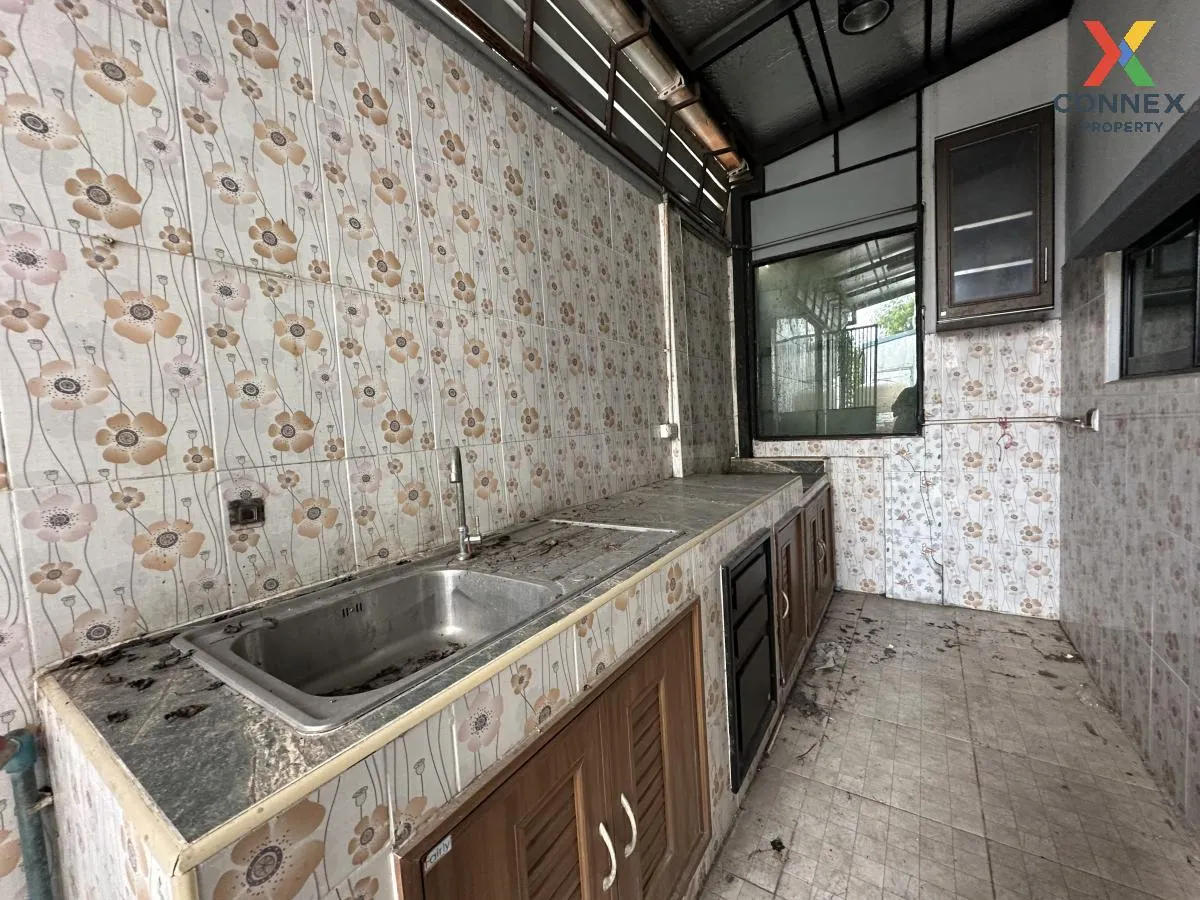 For Sale Townhouse/Townhome  , Thana Cluster Westgate , MRT-Khong