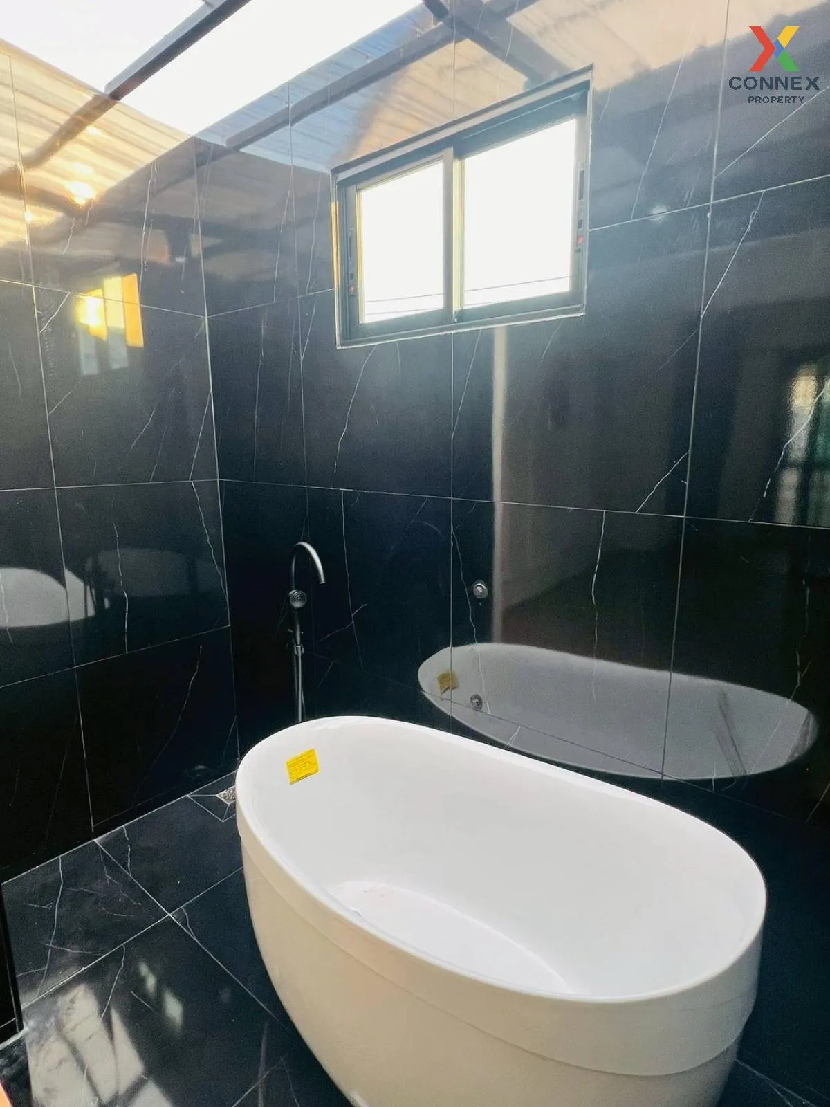 For Sale Townhouse/Townhome  , Baan Wararak Rangsit-Klong 3 , cor