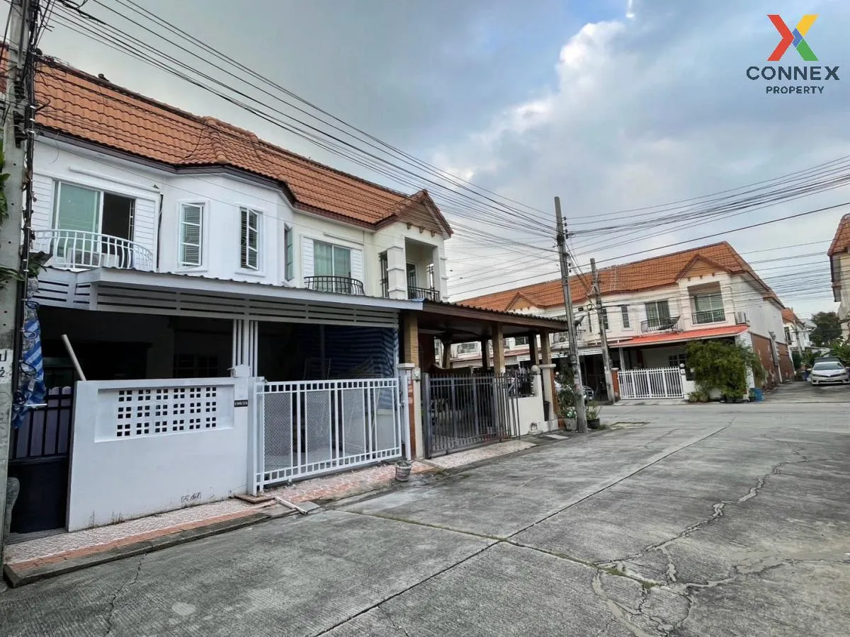 For Sale Townhouse/Townhome  , Nakornthong President , Phraek Sa  2