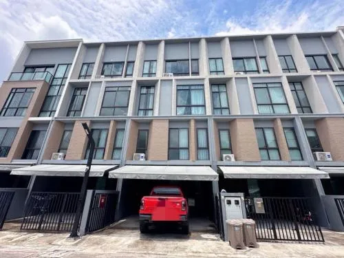 ขายทาวน์เฮ้าส์/ทาวน์โฮม  เอสทารา เฮเว่น พัฒนาการ 20 สวนหลวง เขต สวนหลวง กรุงเทพ CX-135998