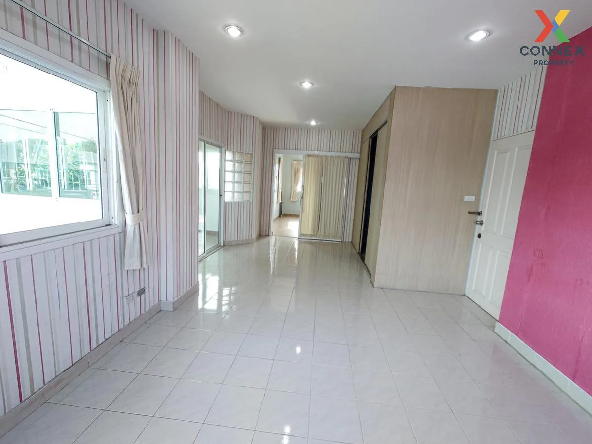 ขายบ้าน  เพลส แอนด์ พาร์ค ประชาอุทิศ 90 นาเกลือ พระสมุทรเจดีย์ สม