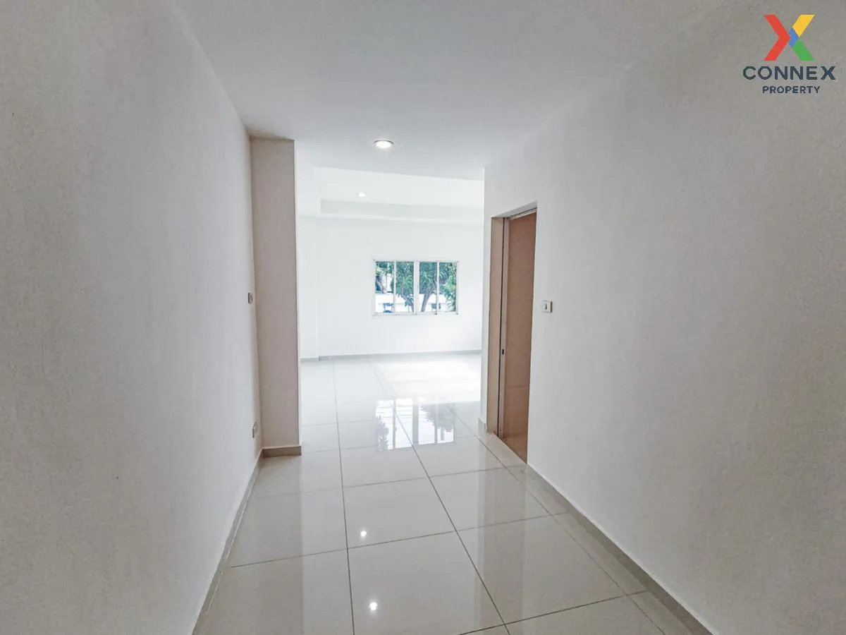 ขายบ้าน  เพลส แอนด์ พาร์ค ประชาอุทิศ 90 นาเกลือ พระสมุทรเจดีย์ สม