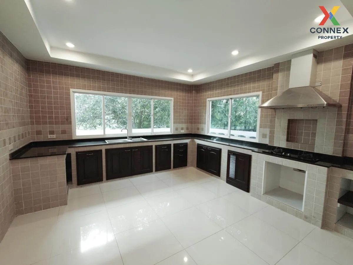 ขายบ้าน  เพลส แอนด์ พาร์ค ประชาอุทิศ 90 นาเกลือ พระสมุทรเจดีย์ สม