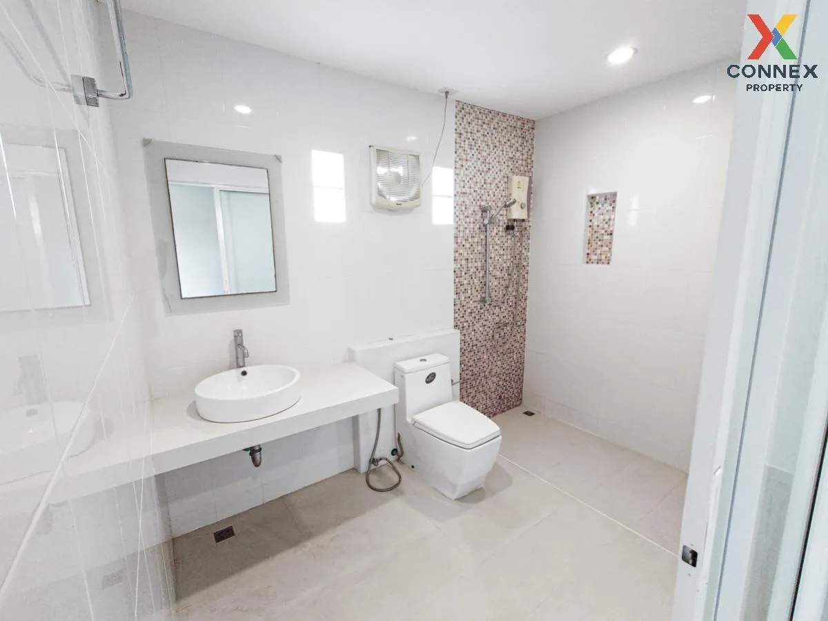 ขายบ้าน  เพลส แอนด์ พาร์ค ประชาอุทิศ 90 นาเกลือ พระสมุทรเจดีย์ สม