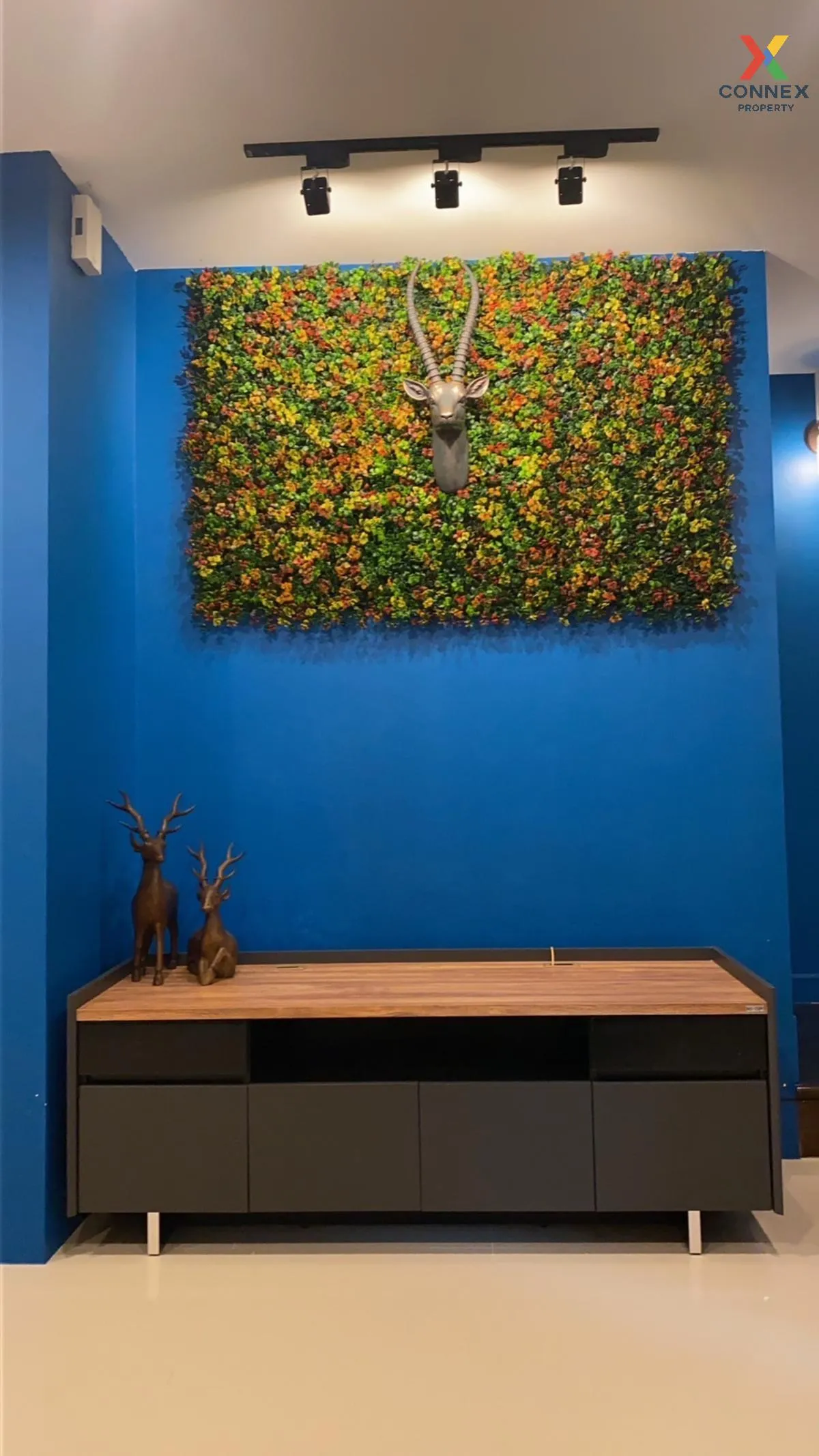 เช่าทาวน์เฮ้าส์/ทาวน์โฮม  ดิ เอ็กซ์คลูซีฟ วงแหวน รามอินทรา  MRT-ค 4