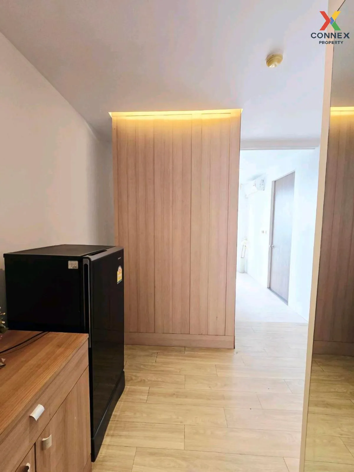 ขายคอนโด  ไลท์สเตจ คอนโดมิเนียม บางเสาธง บางเสาธง สมุทรปราการ CX- 4