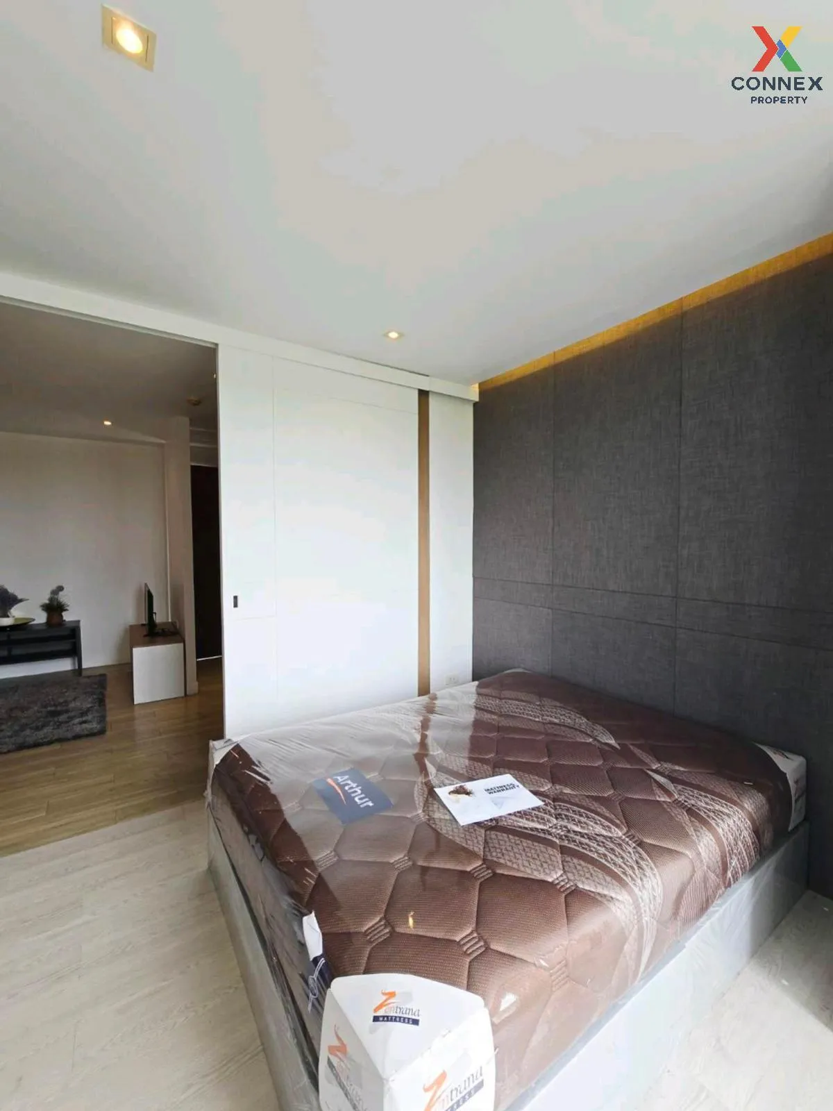 ขายคอนโด  ไลท์สเตจ คอนโดมิเนียม บางเสาธง บางเสาธง สมุทรปราการ CX-