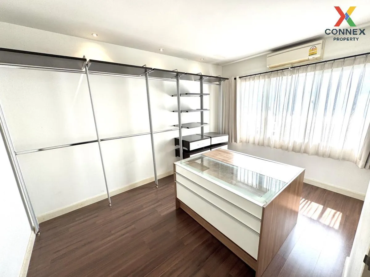 For Rent Townhouse/Townhome  , Town Plus X Ladprao , Khlong Chan 