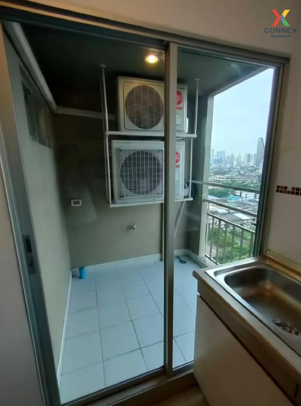 ขายคอนโด  ลุมพินี เพลส พระราม 4 - กล้วยน้ำไท ห้องมุม BTS-พระโขนง 