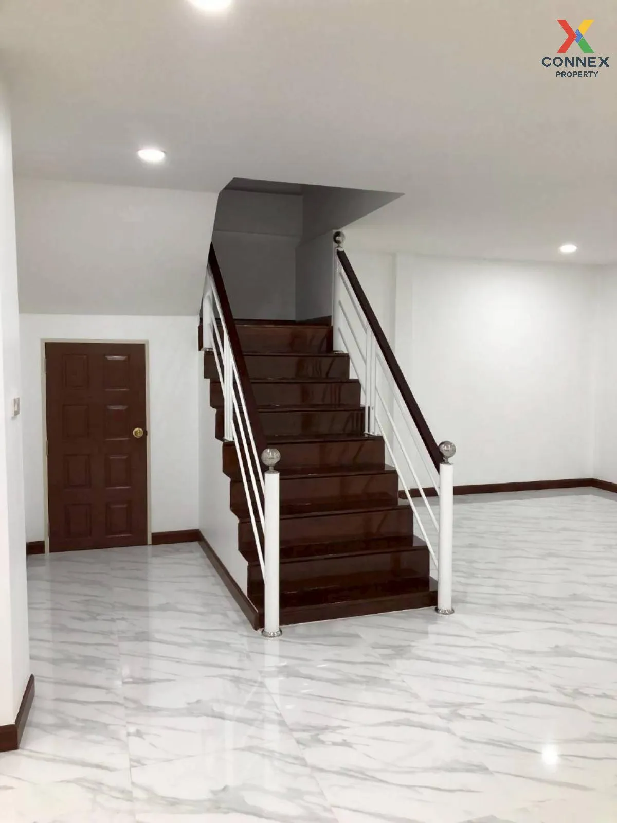 For Rent Townhouse/Townhome  , Moobaan Sena Villa 84 , newly reno 4