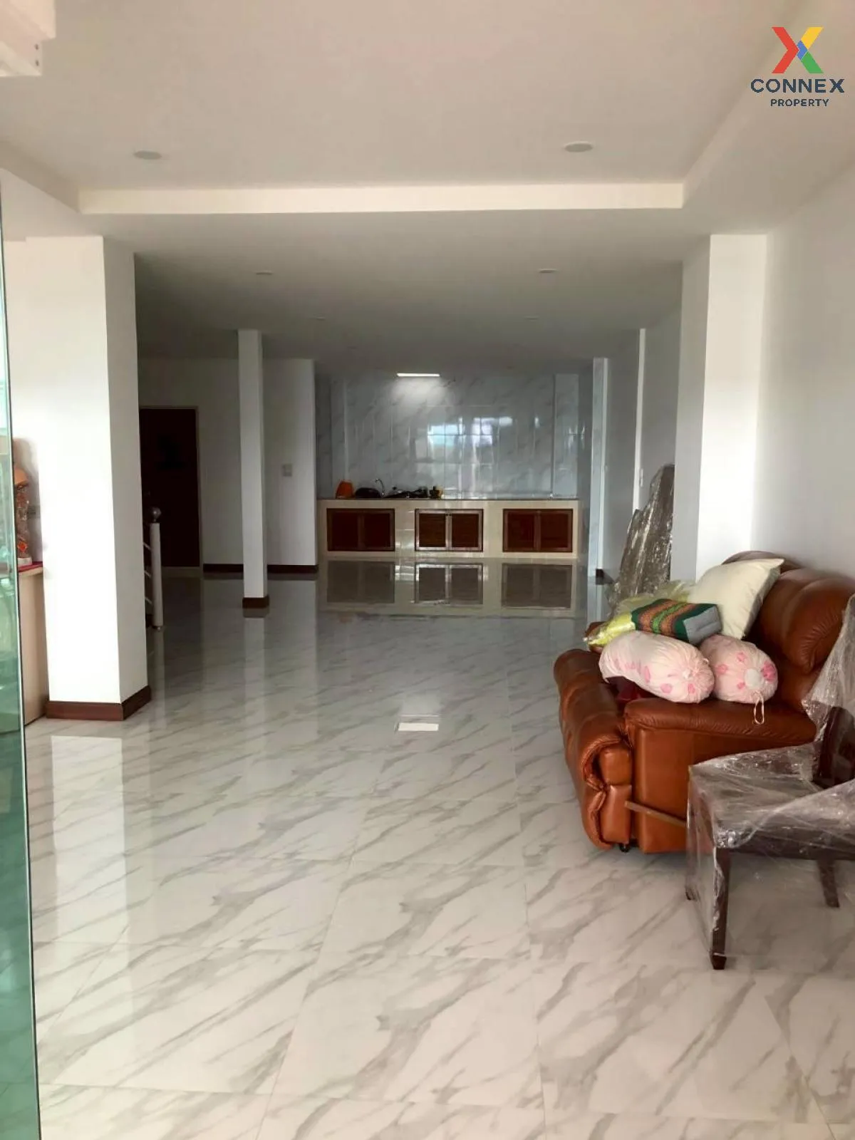 For Rent Townhouse/Townhome  , Moobaan Sena Villa 84 , newly reno