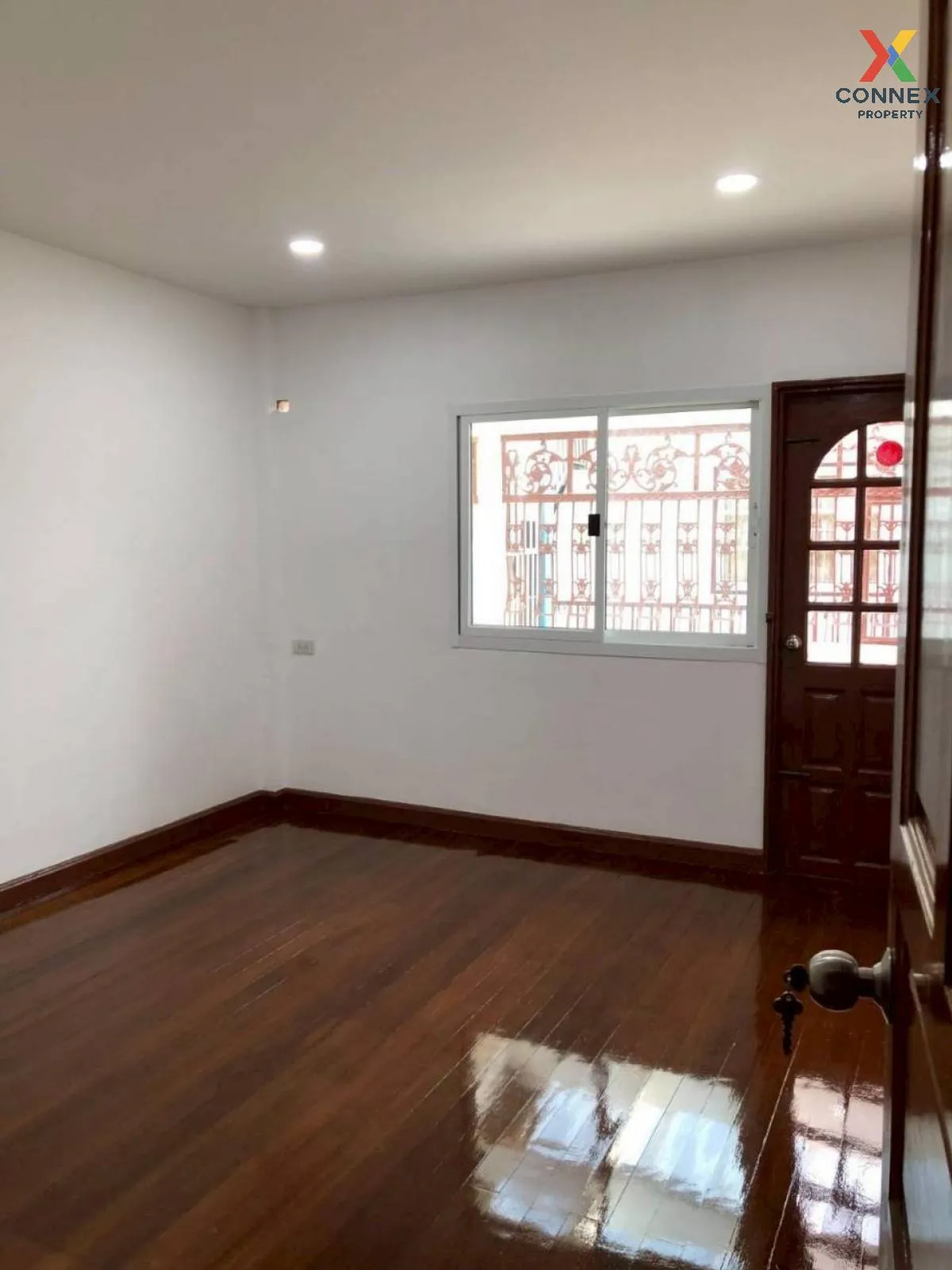 For Rent Townhouse/Townhome  , Moobaan Sena Villa 84 , newly reno