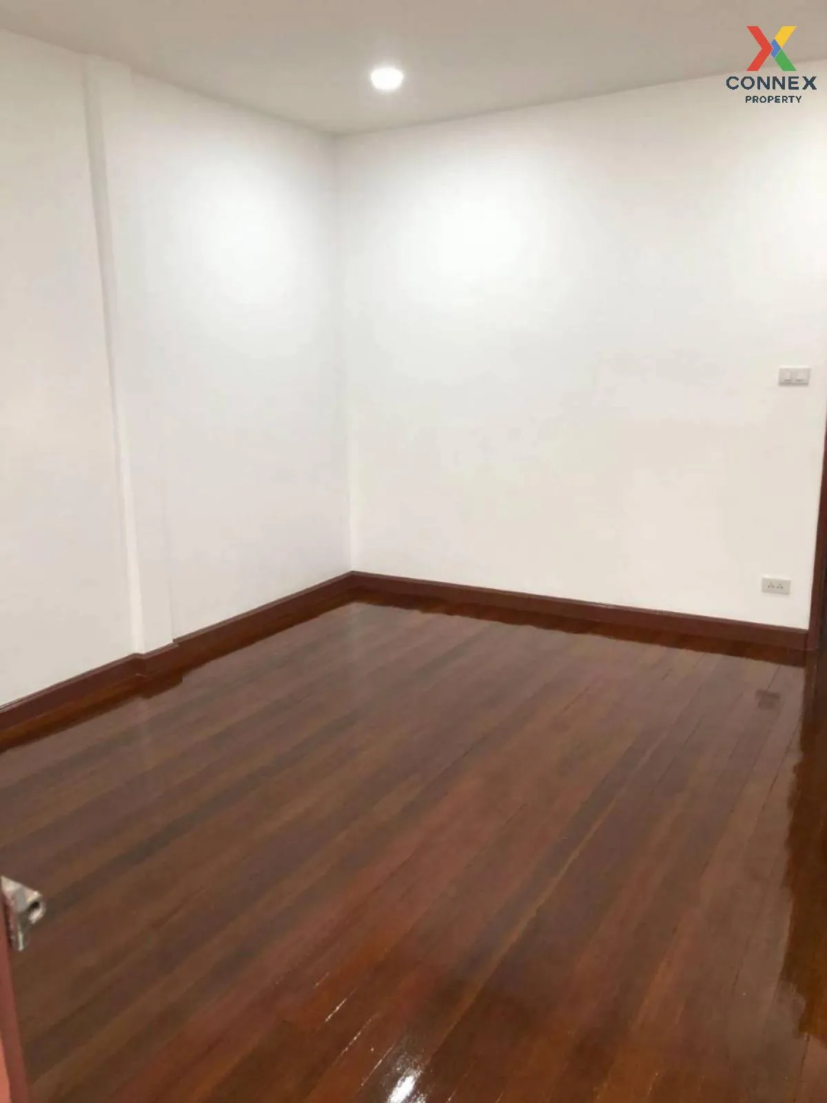 For Rent Townhouse/Townhome  , Moobaan Sena Villa 84 , newly reno