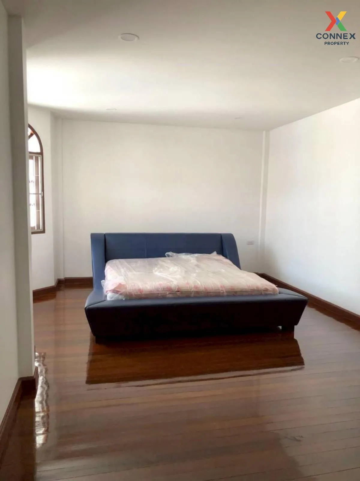 For Rent Townhouse/Townhome  , Moobaan Sena Villa 84 , newly reno