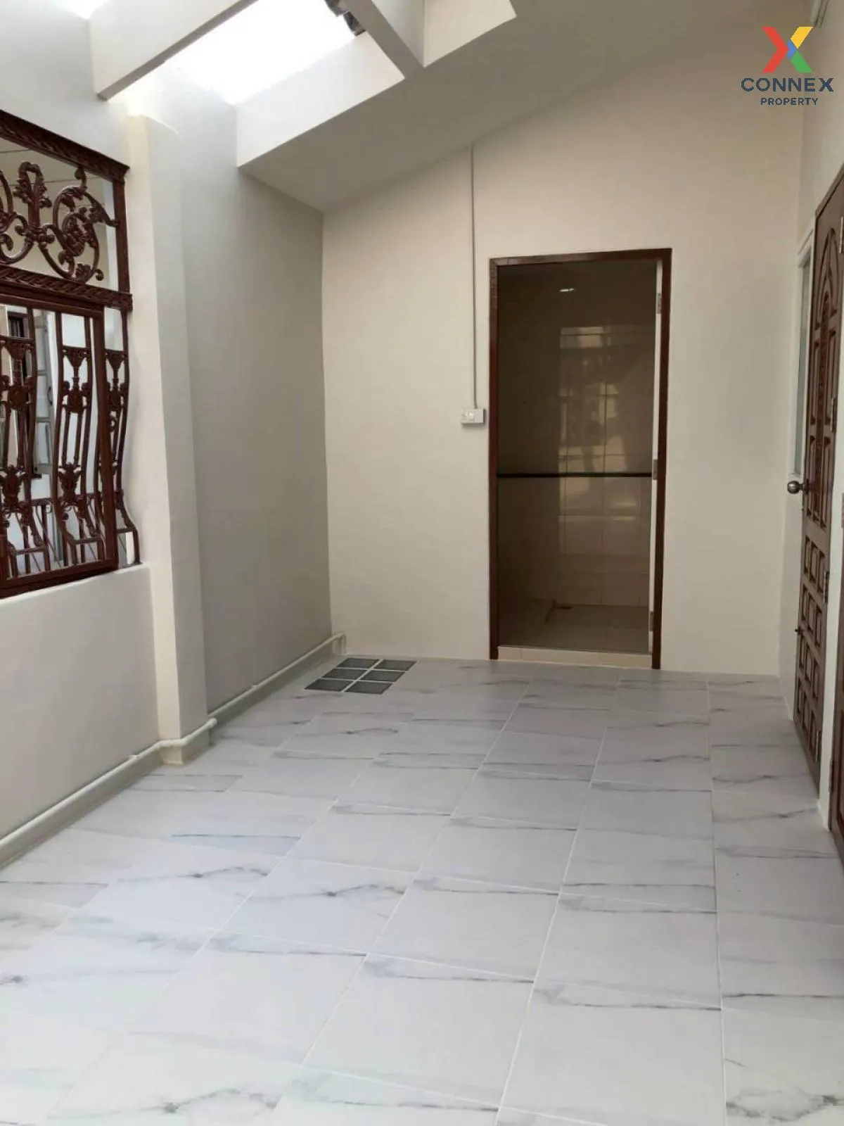 For Rent Townhouse/Townhome  , Moobaan Sena Villa 84 , newly reno