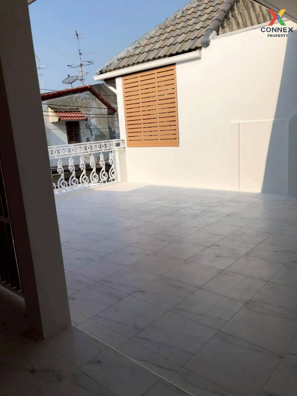 For Rent Townhouse/Townhome  , Moobaan Sena Villa 84 , newly reno