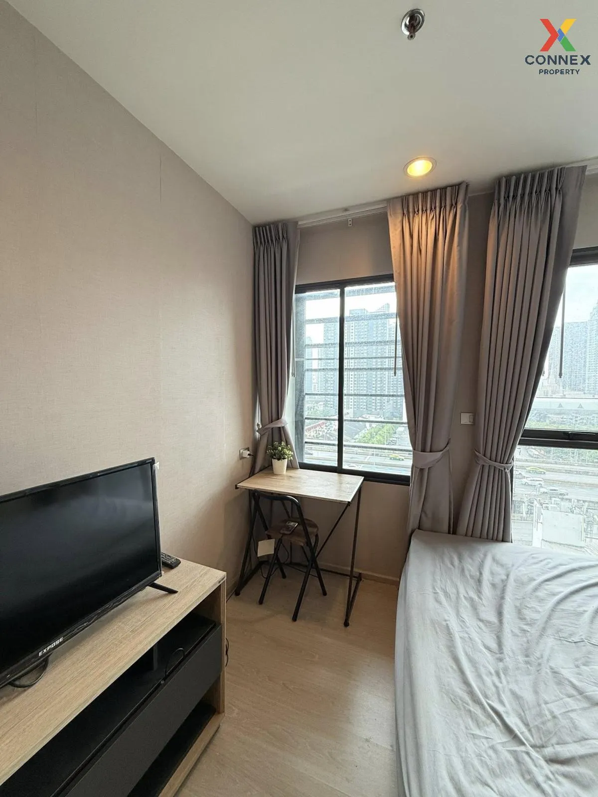 For Sale Condo , Rhythm Asoke 2 , MRT-Phra Ram 9 , Bang Kapi , Hu 1