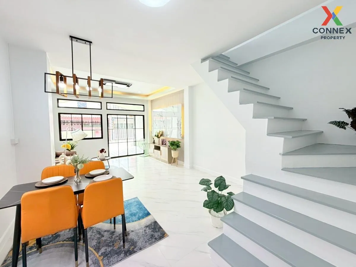 ขายบ้าน  อมรทรัพย์ รีโนเวทใหม่ กระทุ่มราย เขต หนองจอก กรุงเทพ CX-