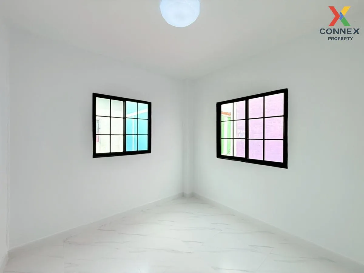 ขายบ้าน  อมรทรัพย์ รีโนเวทใหม่ กระทุ่มราย เขต หนองจอก กรุงเทพ CX-