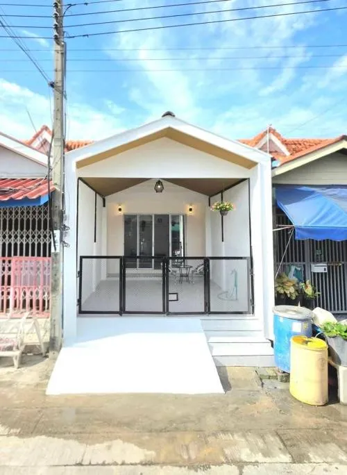 For Sale Townhouse/Townhome  , P.K. Garden Prachauthit 90 , newly renovated , Ban Khlong Suan , Phra Samut Chedi , Samut Prakarn , CX-136171