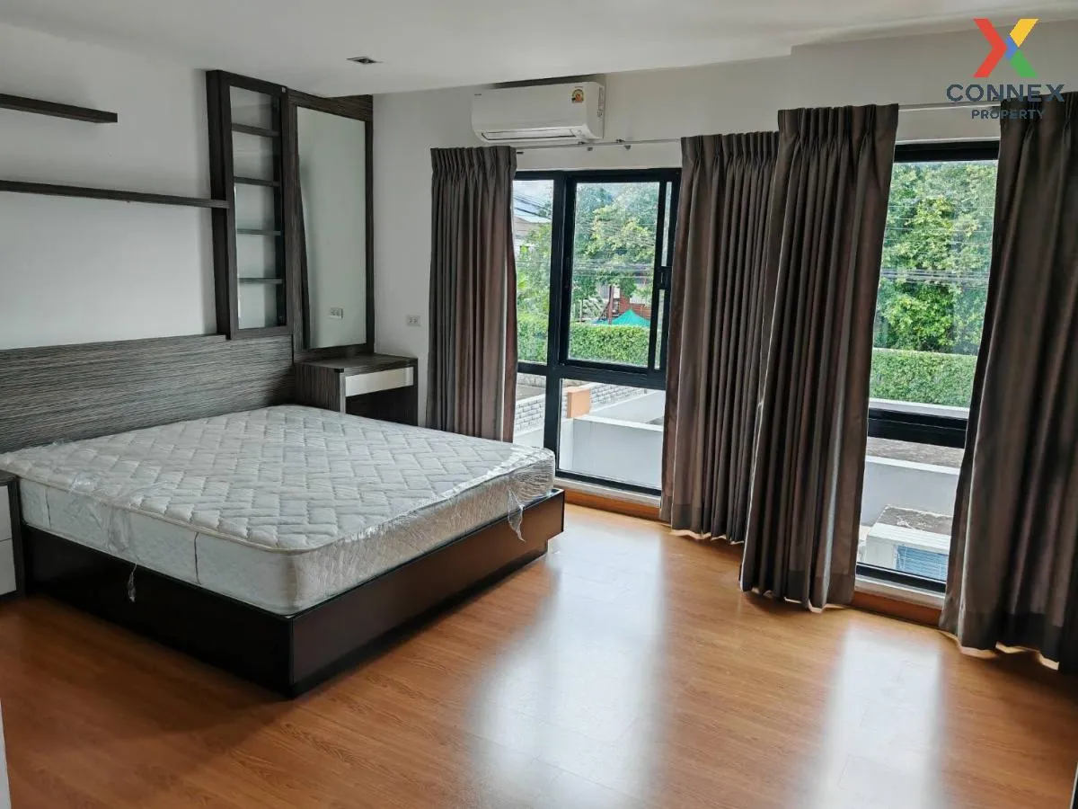 For Sale Townhouse/Townhome  , Grand I-Design Vibhavadi , Sanambi