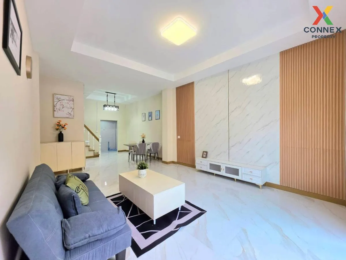 For Sale Townhouse/Townhome  , Ban Tawi Thong 1 , newly renovated 4