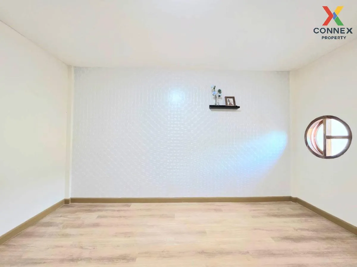 For Sale Townhouse/Townhome  , Ban Tawi Thong 1 , newly renovated