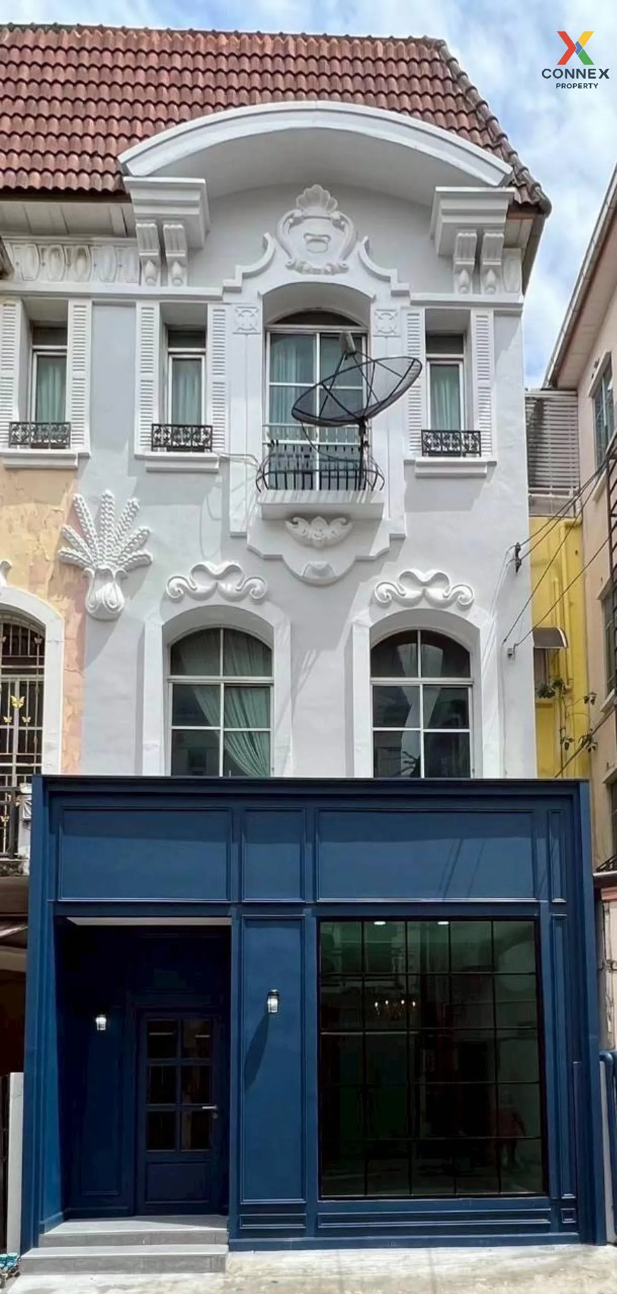 เช่าทาวน์เฮ้าส์/ทาวน์โฮม  บ้านกลางเมือง มอนติ - คาร์โล ลาดยาว เขต 1