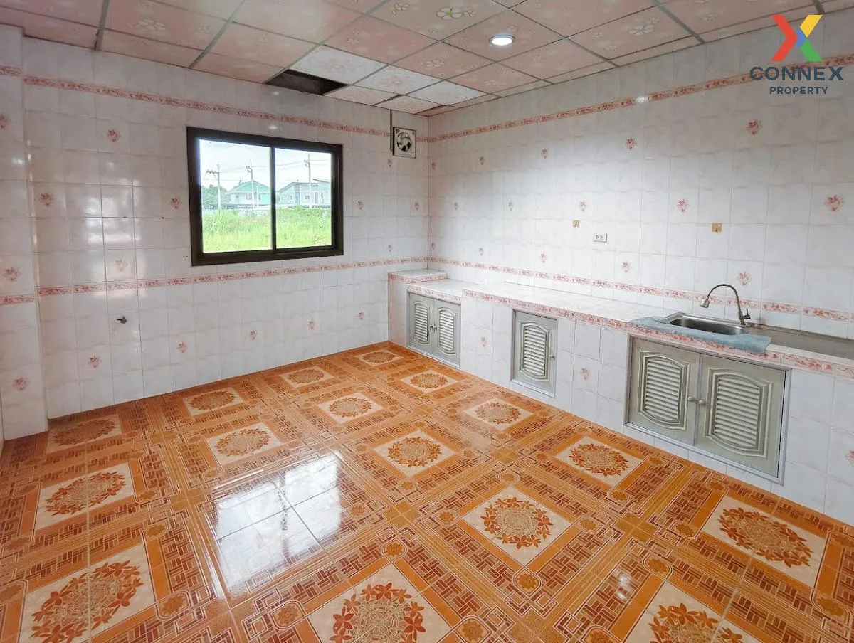 ขายทาวน์เฮ้าส์/ทาวน์โฮม  เค.ซี. คู่สร้าง วิลล่า ในคลองบางปลากด พร 3