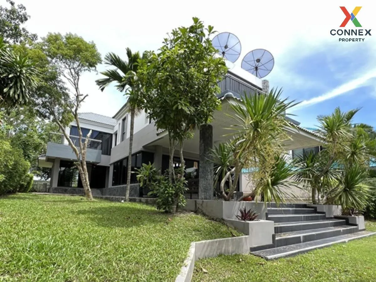 ขายบ้าน  จอมเทียนยอร์ชคลับ 3 วิวสวย วิวแม่น้ำ หน้ากว้าง สัตหีบ สั 1