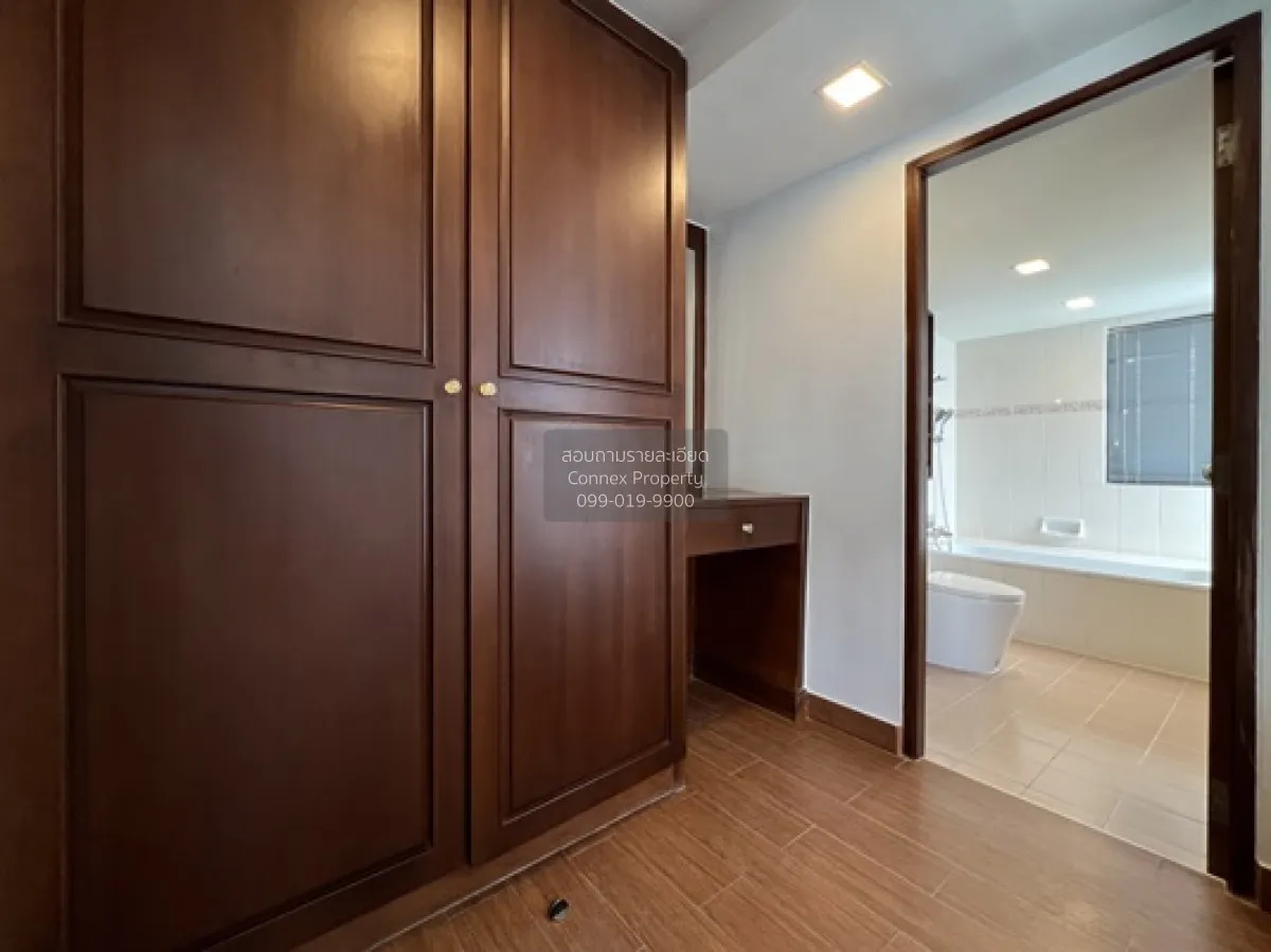 For Sale House , Jomtien Yacht Club 3 , nice view , river view , 