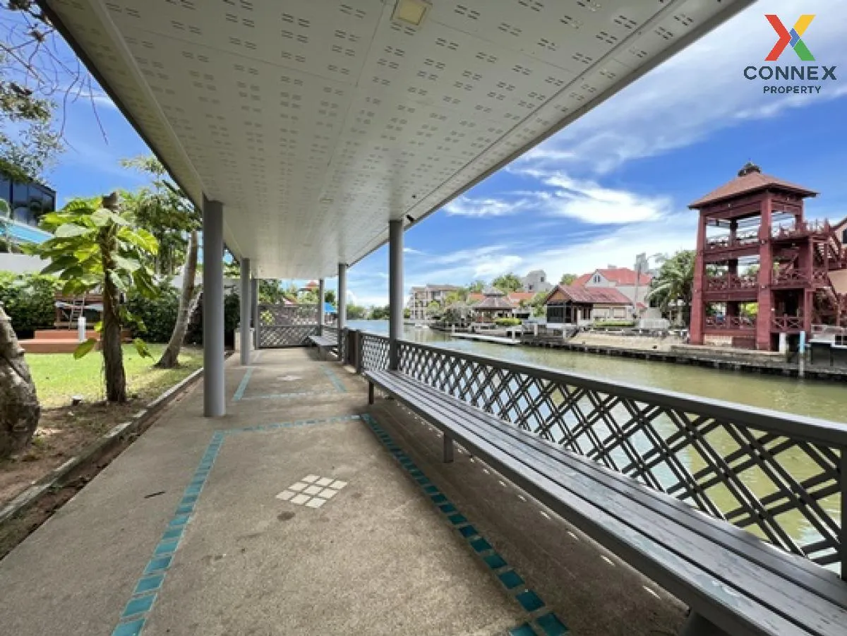 ขายบ้าน  จอมเทียนยอร์ชคลับ 3 วิวสวย วิวแม่น้ำ หน้ากว้าง สัตหีบ สั