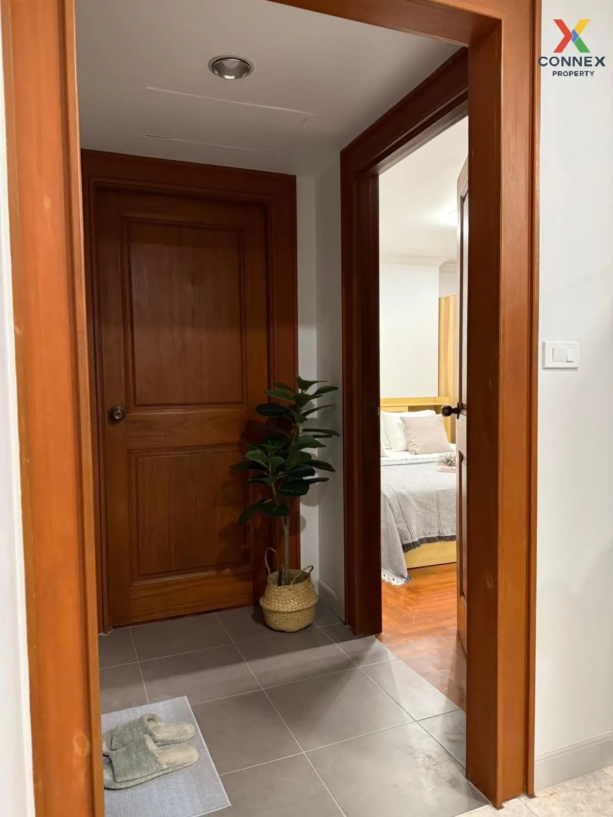 For Sale Condo , Siphraya River View , MRT-Hua Lamphong , Talat N