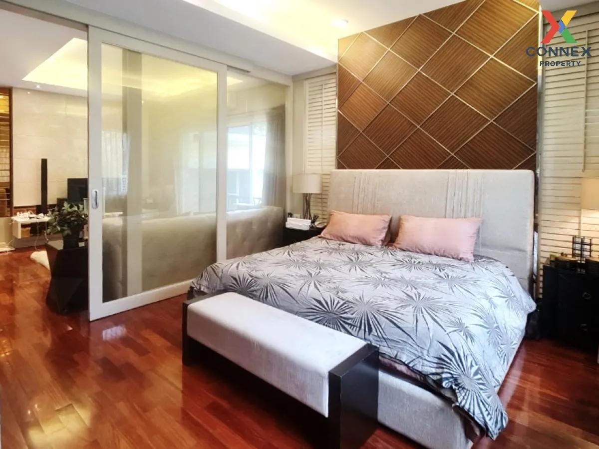 ขายบ้าน  แกรนด์ บางกอก บูเลอวาร์ด รัชดา-รามอินทรา 2 ชั้นสูง หน้าก