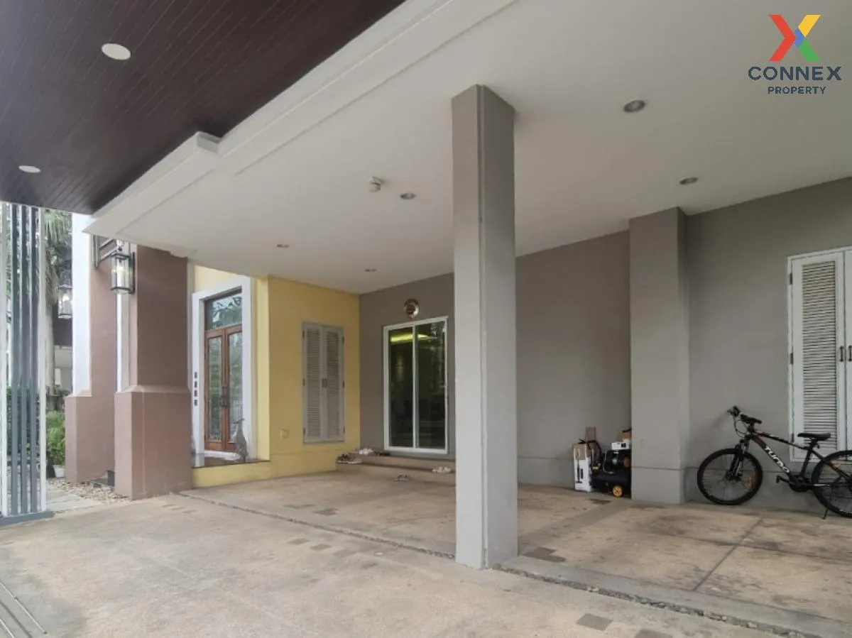 ขายบ้าน  แกรนด์ บางกอก บูเลอวาร์ด รัชดา-รามอินทรา 2 ชั้นสูง หน้าก