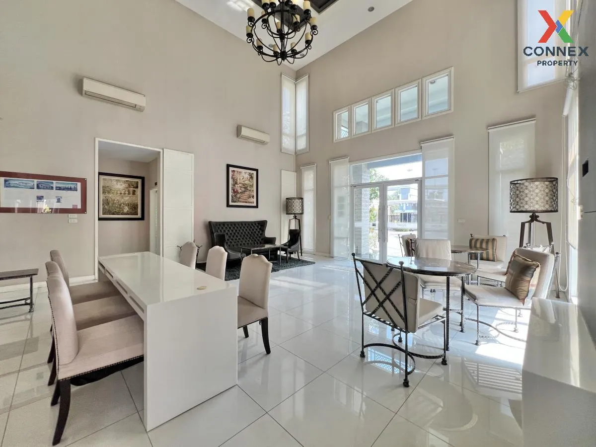 ขายบ้าน  แกรนด์ บางกอก บูเลอวาร์ด รัชดา-รามอินทรา 2 ชั้นสูง หน้าก