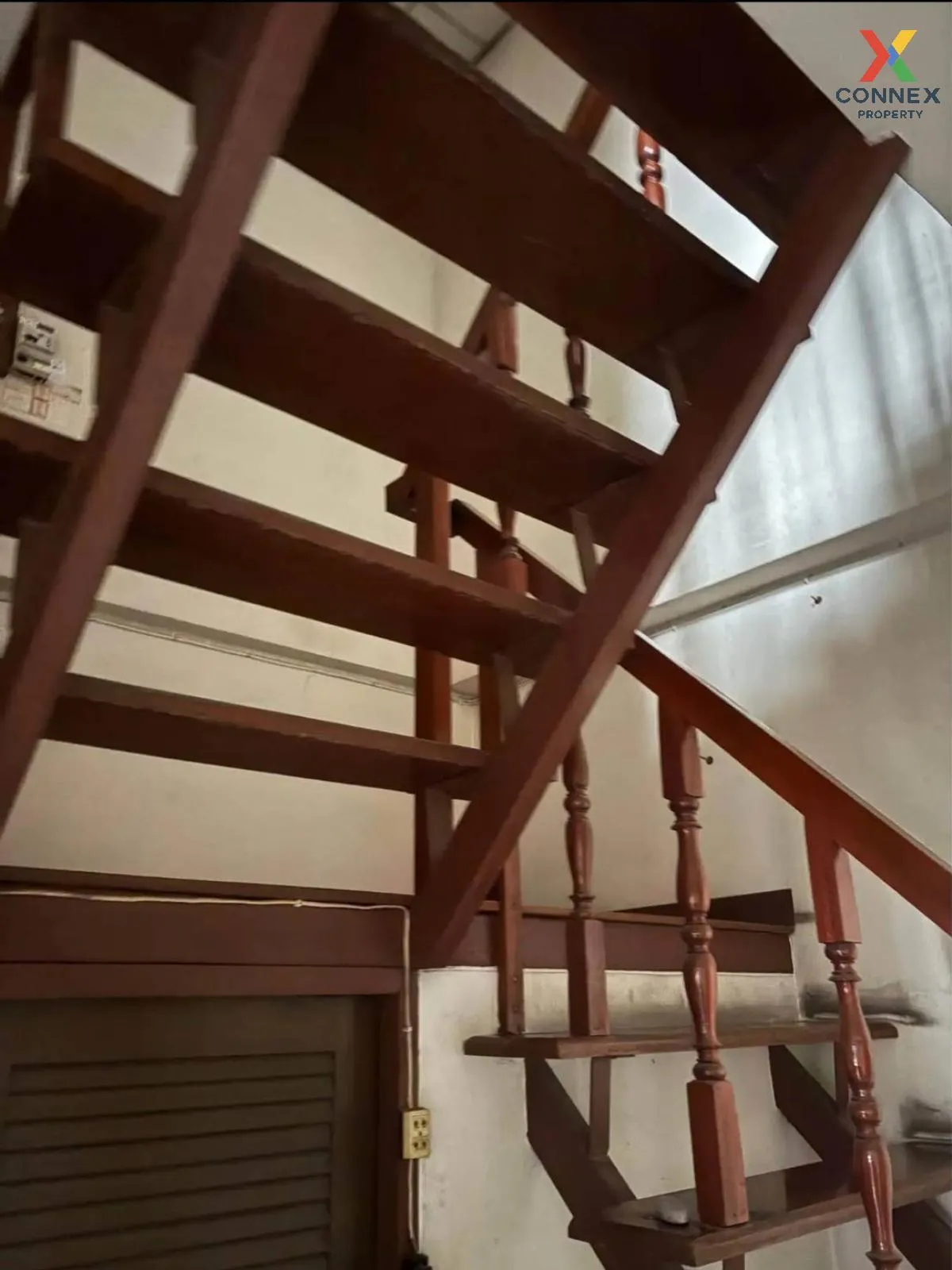 ขายทาวน์เฮ้าส์/ทาวน์โฮม  หมู่บ้านถาวรวิลล่า BTS-สายหยุด อนุสาวรีย