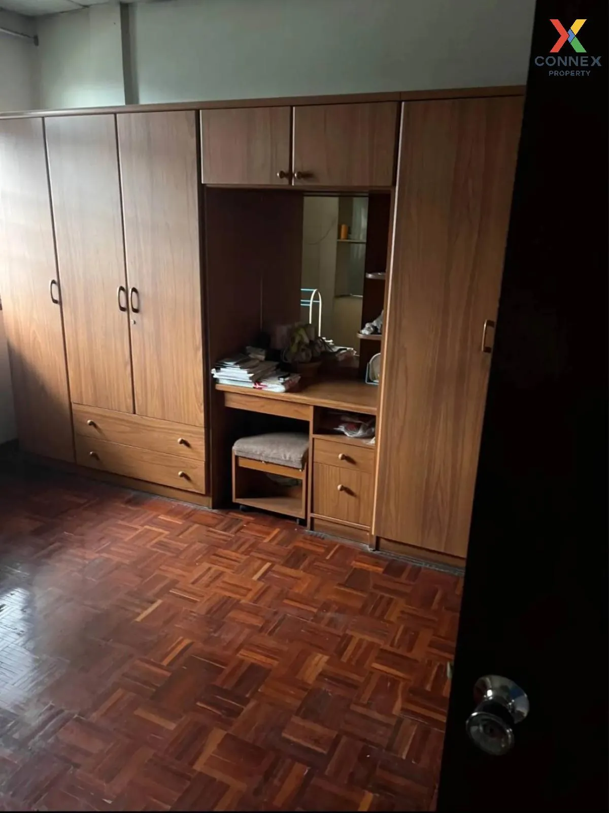 ขายทาวน์เฮ้าส์/ทาวน์โฮม  หมู่บ้านถาวรวิลล่า BTS-สายหยุด อนุสาวรีย