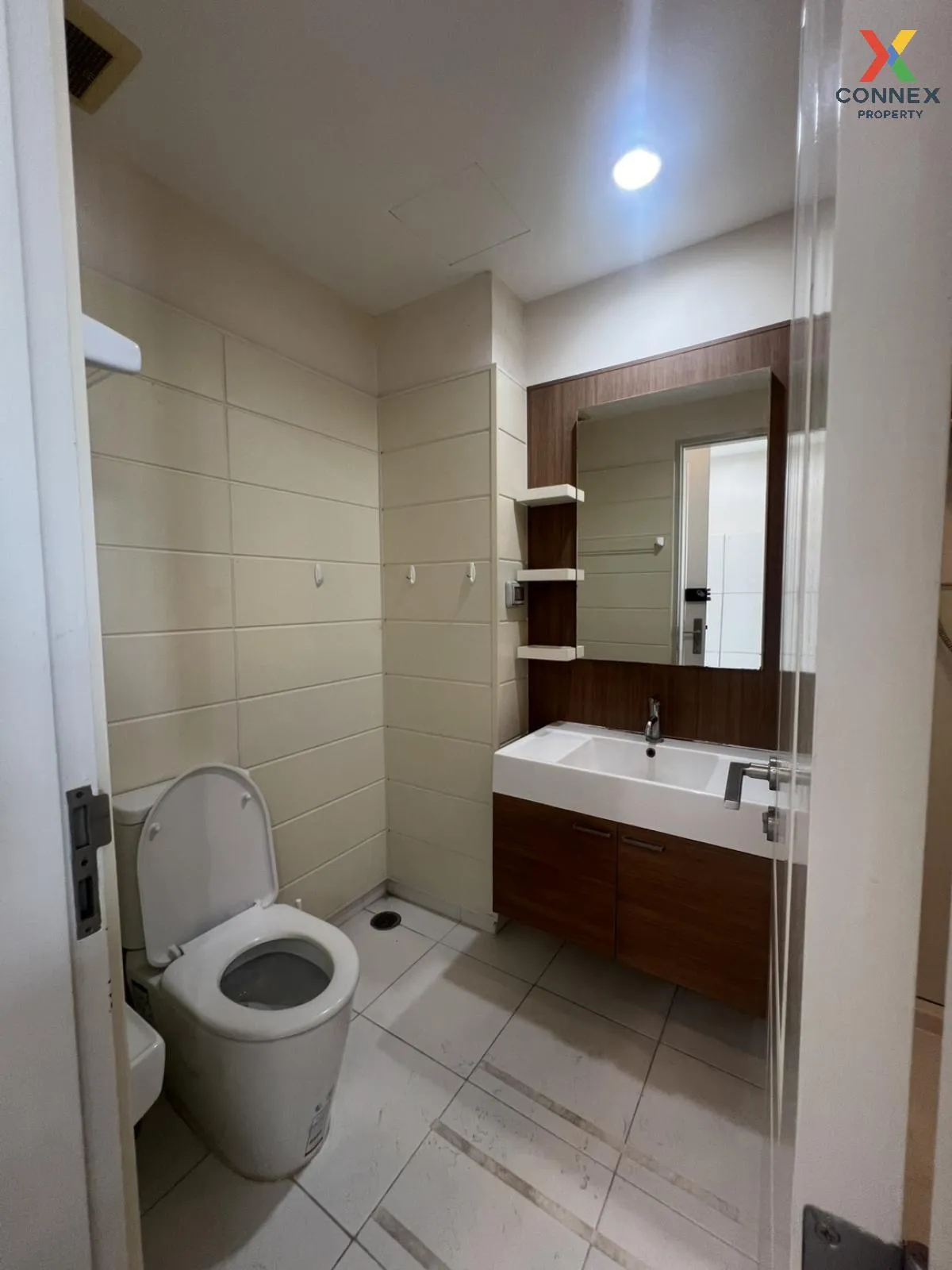 ขายคอนโด  คิว เฮ้าส์ คอนโด สาทร BTS-กรุงธนบุรี คลองต้นไทร เขต คลอ