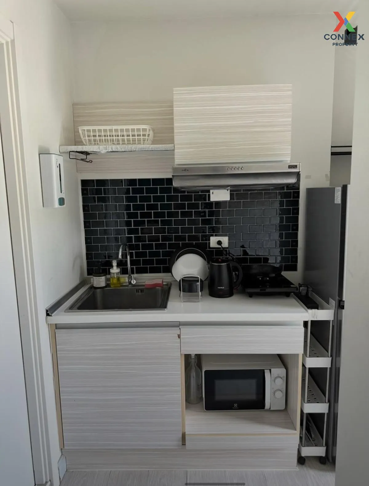 เช่าคอนโด  ดิ เอ็กเซล ไฮด์อะเวย์ สุขุมวิท 105 BTS-แบริ่ง บางนา เข